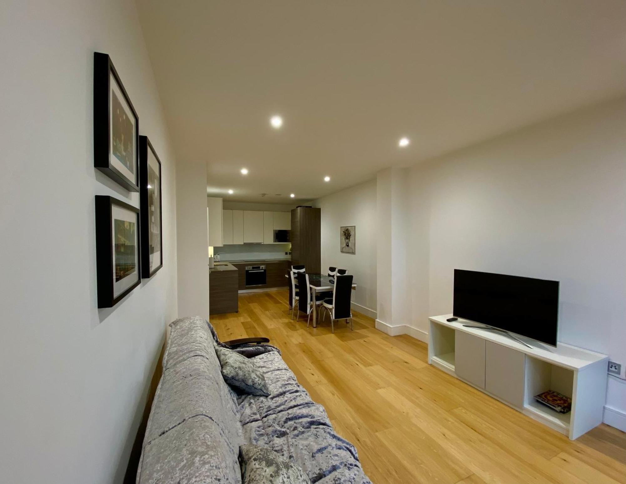 Spacious 2 Bedroom Penthouse Retreat London Luaran gambar