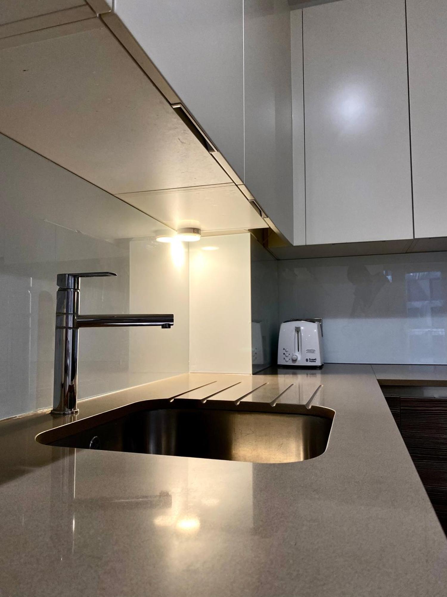 Spacious 2 Bedroom Penthouse Retreat London Luaran gambar