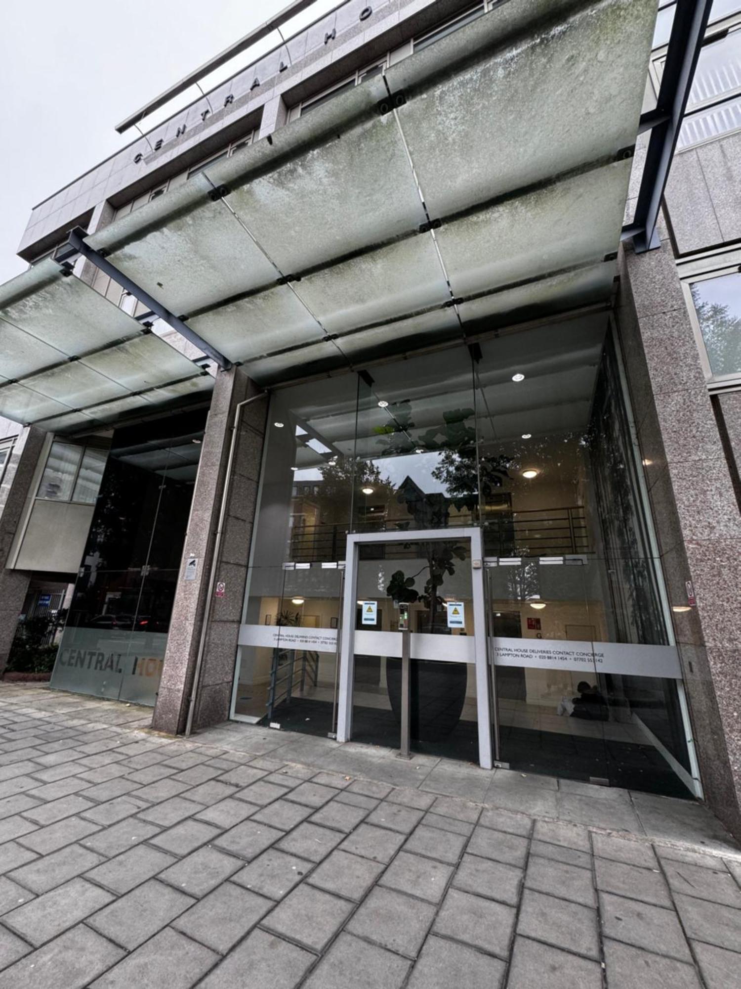 Spacious 2 Bedroom Penthouse Retreat London Luaran gambar
